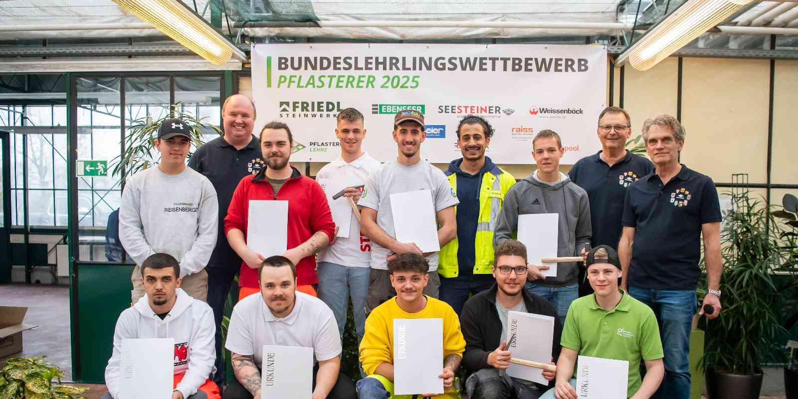5Gruppenbild BLW Pflasterer 2025
