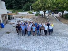 5Pflastern für die VinziRast am Land 3